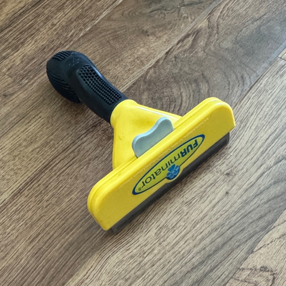 FURminator Yellow Grooming Rake